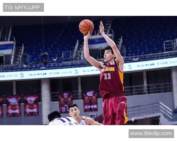 CBA精彩对决浙江队吴前领军挑战广东队全力争胜